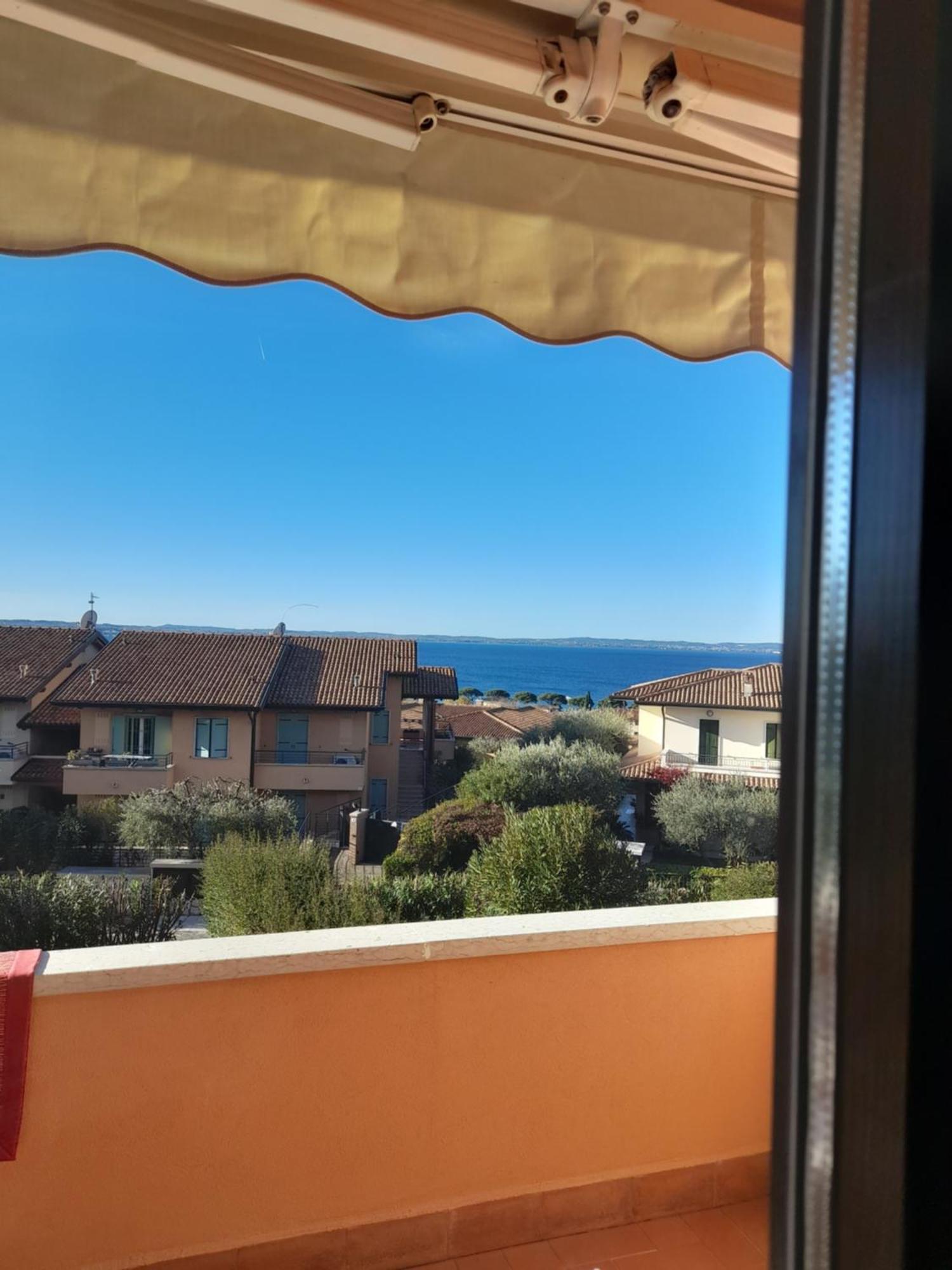 Mahatma Residence Lake View Lazise Exterior photo
